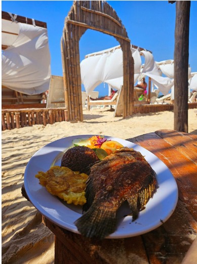 MAMBO BEACH (Playa Blanca - Barú) - Imagen 5